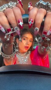 Navratri Nail Transition AI Video Editing Prompt